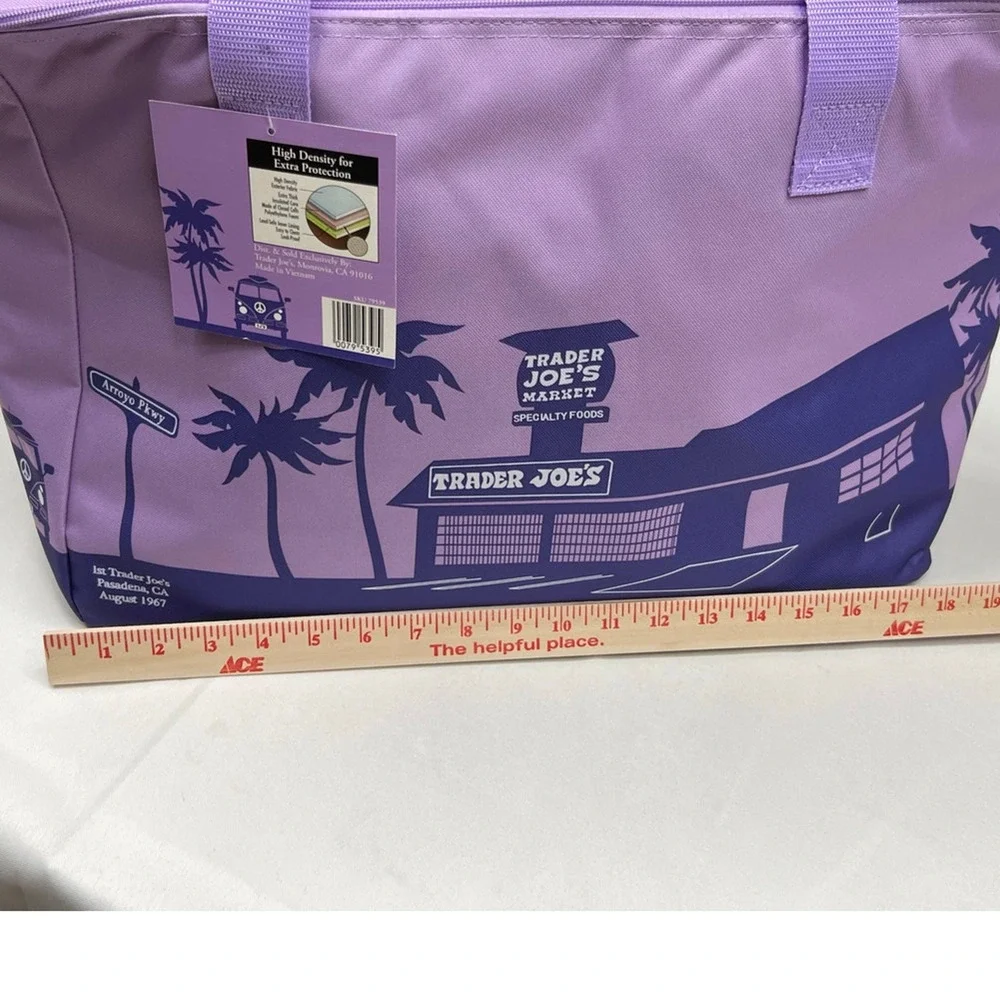 Trader Joe's Purple Insulated Tote Cooler Bag Reusable Grocery Shopping - Picture 9 of 11